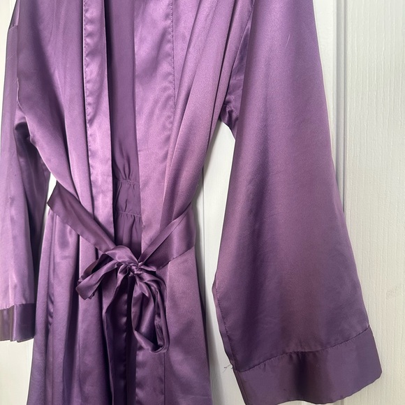Victoria’s Secret Robe - Picture 4 of 6